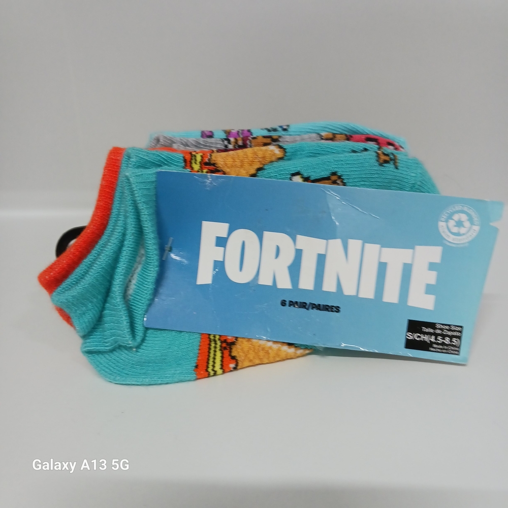 Fortnite Themed Socks Set